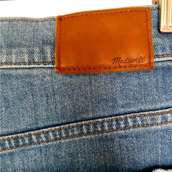 Madewell•Wide Leg Cropped Delancey Wash Denim Jeans - Picture 7 of 9